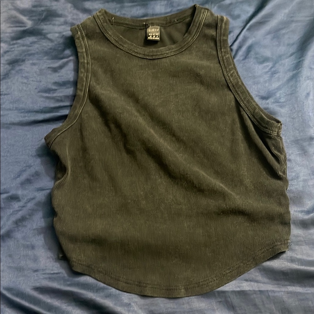 Black Sleeveless Top